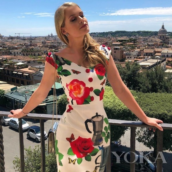 惊艳世界的戴妃侄女 穿上这些花裙子美哭了