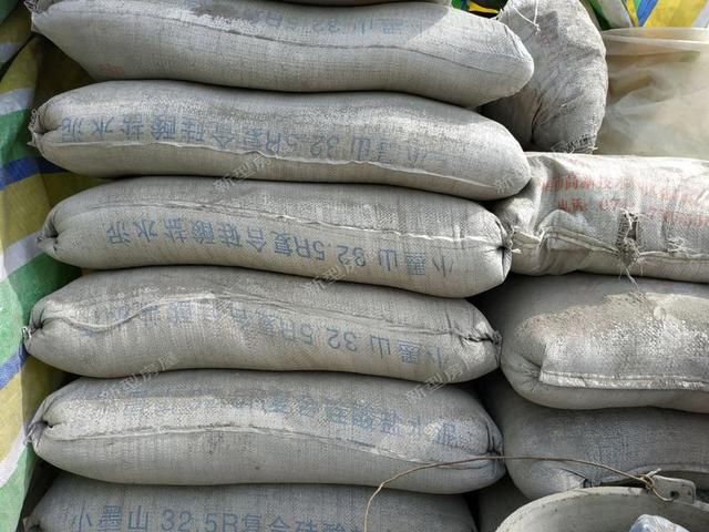  建房■饭可以乱吃，水泥可不能乱用，农村建房水泥怎么买？