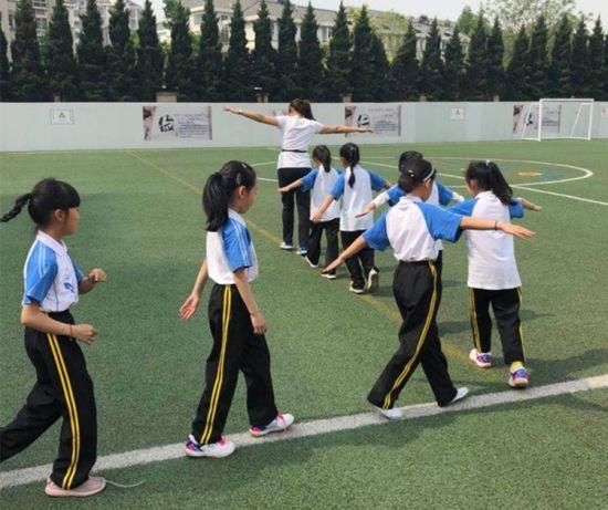 合肥临一小举行体育课堂教学研讨活动