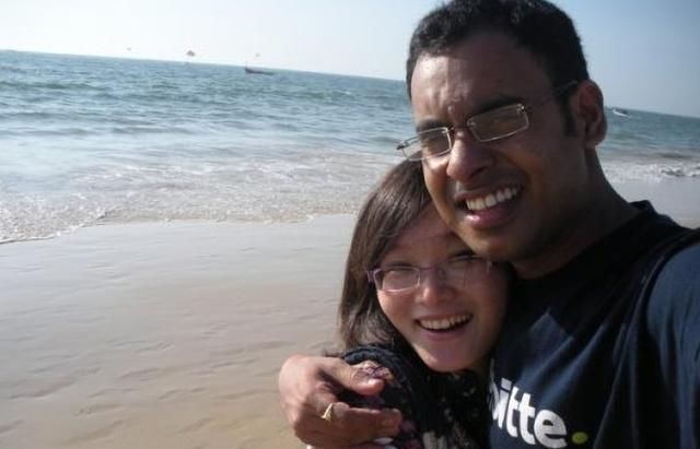 印度情侣游青岛，以为中国城市很脏乱，到中国感叹：比日本还干净