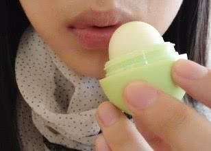  「特别」双唇变粉嫩的4个技巧，坚持一个月就有效，打造迷人双唇