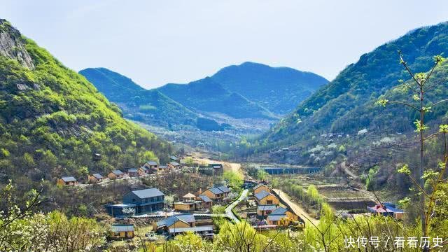 赵本山将这小村庄带火后, 村民人均收入开始过万, 现在却无人问津