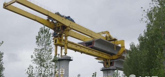  天通@一分钟看鲁南高铁建设大事记：开工到运行试验，红色沂蒙99