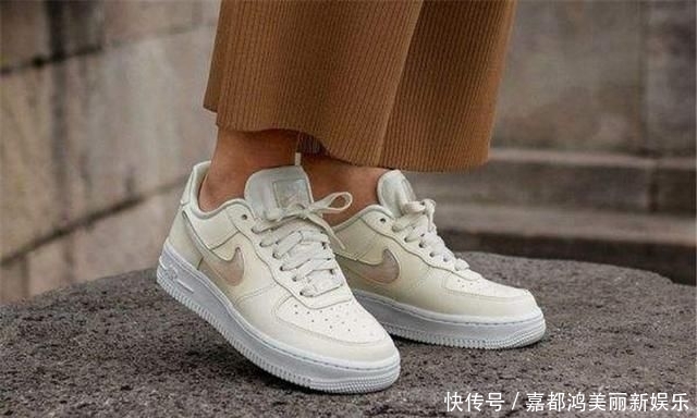 『球鞋』球鞋也能做成软糖造型的?快穿上快穿上,要不一会化了咋整