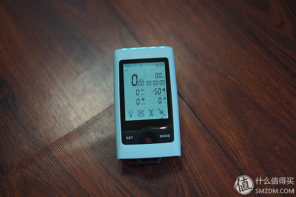 不专业通勤骑行者角度评测山人技术 DISCOVERY智能码灯