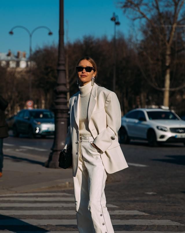  [些运动风]会穿就百搭,不会穿都白搭,看刘雯的穿搭,教你轻松穿出高级范儿