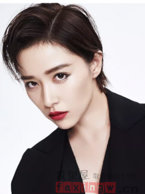 今夏这款最酷女生发型给你一个变身的机会