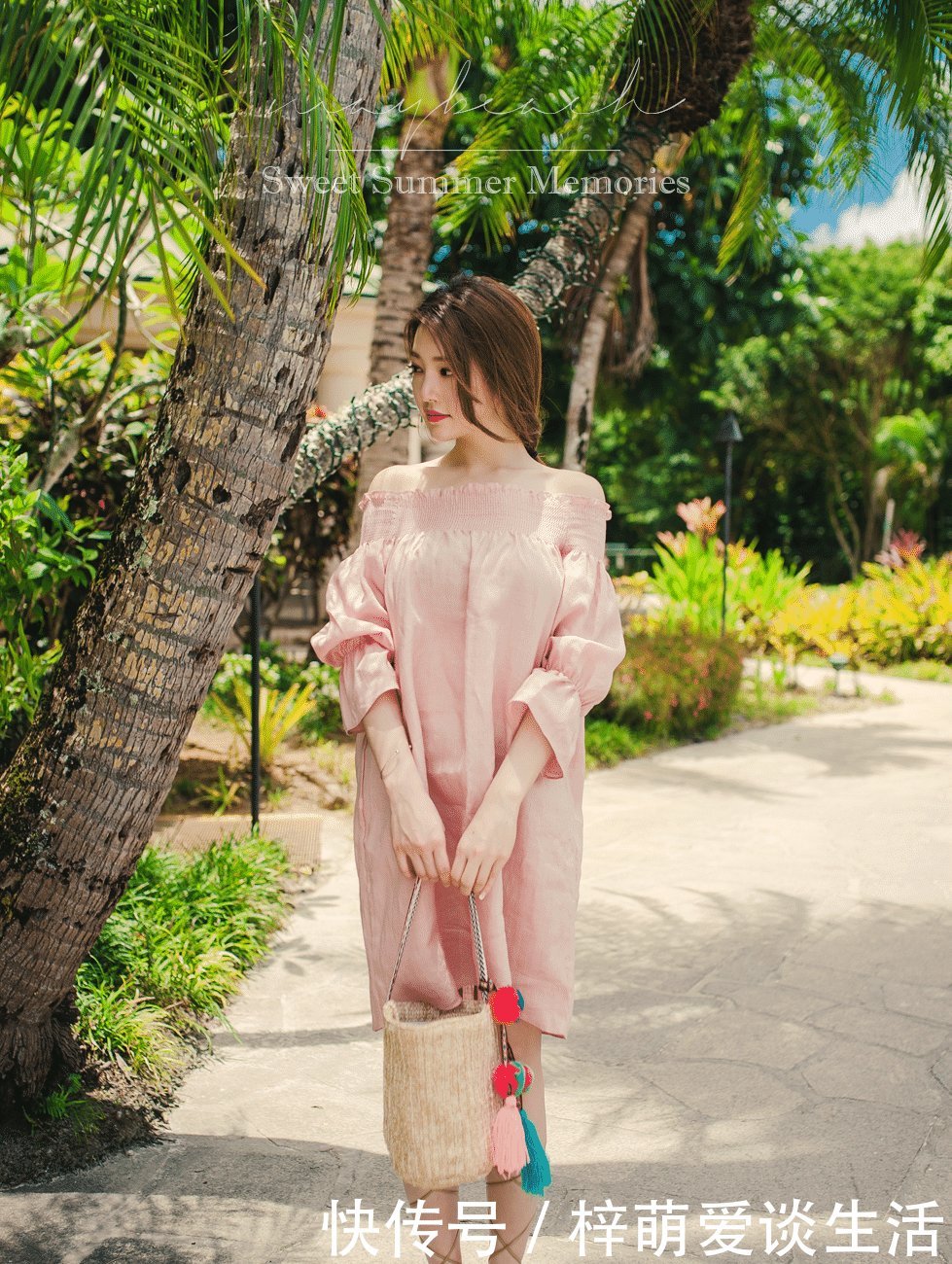  #美女#绽放青春的比基尼泳衣美女，冰肌玉骨，尽显时尚性感的女人味！
