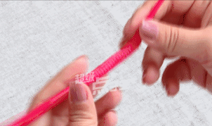  吸管|喝完饮料吸管别扔，做一条会动的毛毛虫！孩子抢着玩~