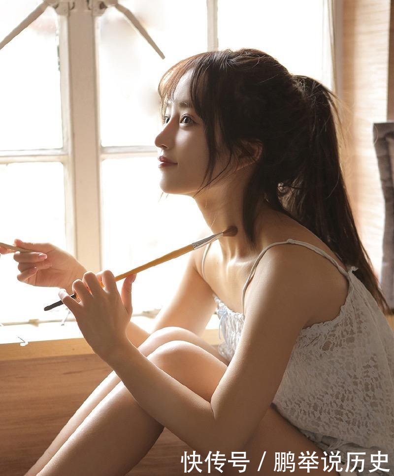 [ 清纯]说好的清纯呢，摄影校花在家原来这么性感