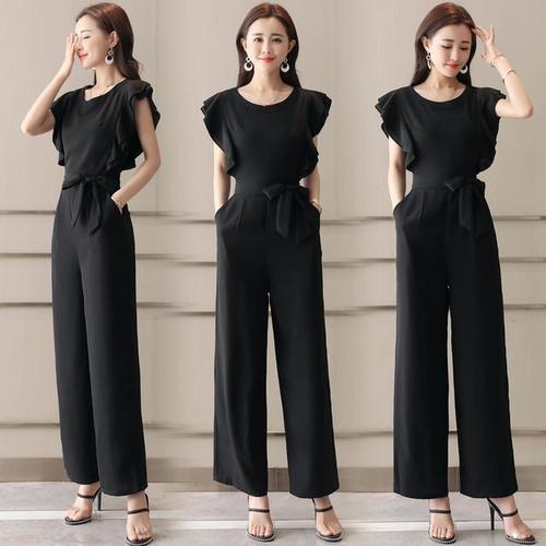 奔四的女人别穿得太小家子气,这样的套装,让你的颜值和衣品飙升