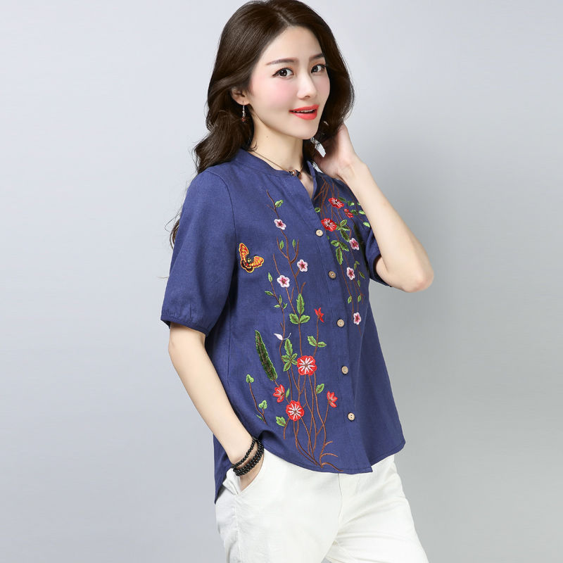 我家妈妈今年57岁，但她从不穿妈妈装，就穿这种，显嫩更提气质