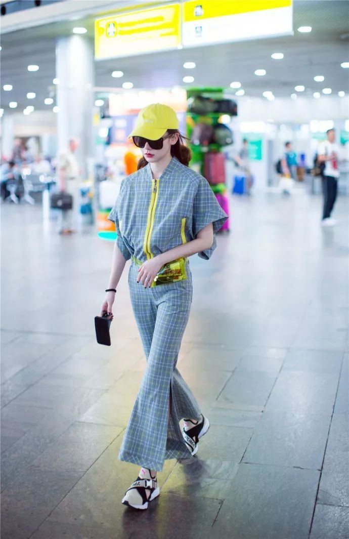 戚薇女儿可以C位出道了, 大S复出胖成水桶腰?|Star星私搭|