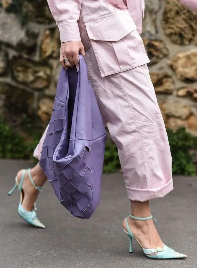 『色彩』2020夏季流行色彩的最佳灵感:紫色