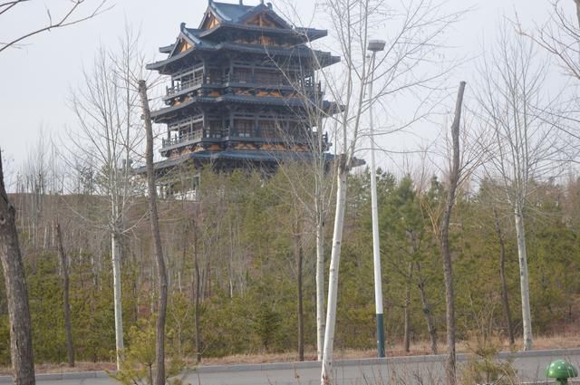  乌兰@康巴什第三天：我到了蒙古象棋广场和乌兰木伦河畔