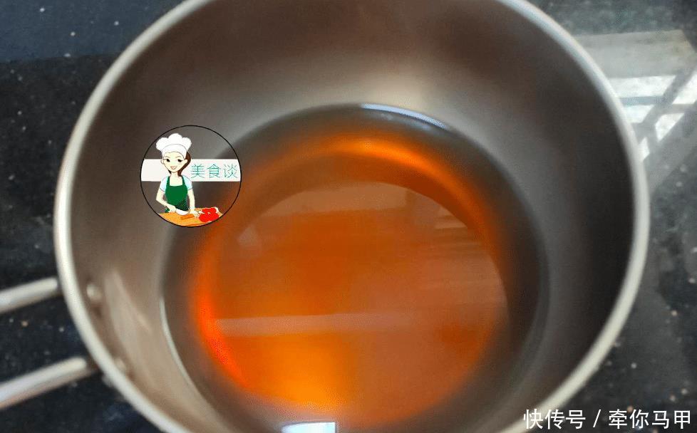  『蒸一蒸就好』蒸红糖糕时，只用面粉就错了，多加一种粉，Q弹蓬松，一次就成功！