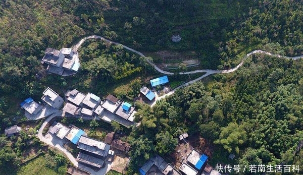 农村要统一建房，农民的旧房直接换成新房，这几个村优先开始实行