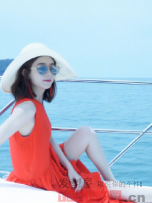 清新女生太阳帽发型 每一寸阳光都在温柔着你