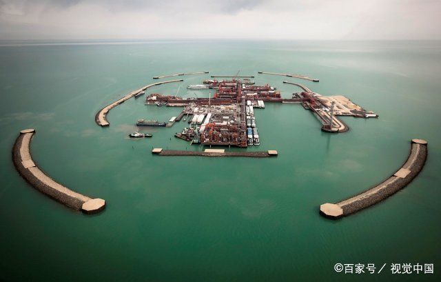 中国花费2500亿果断买下鸡肋之地，被多国不看好，如今羡慕不已！