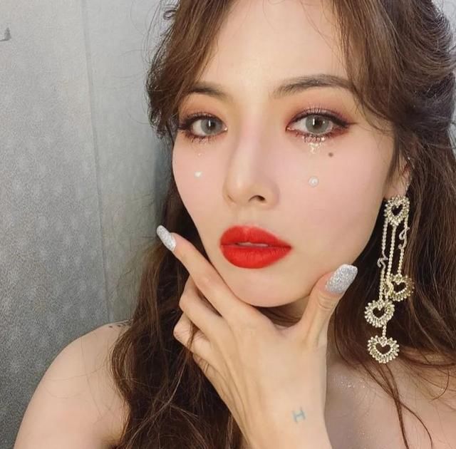 #去丰唇#种草姬|丰唇妆,请还Kendall和泫雅清白
