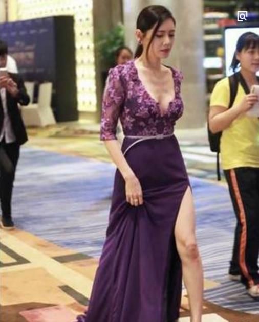 时尚界公认的“灾难色”，刘诗诗不能看，林志玲成黑人，车祸现场