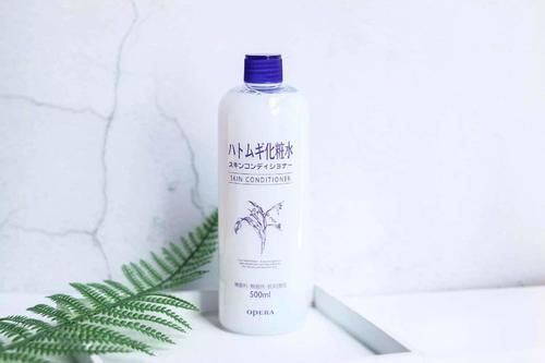 「值得」有哪些特别火却不值得种草的化妆品