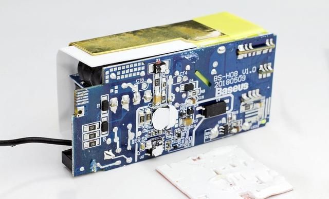  『倍思65W氮化镓』拆解报告：Baseus倍思65W 2C1A GaN氮化镓充电器BS-C915