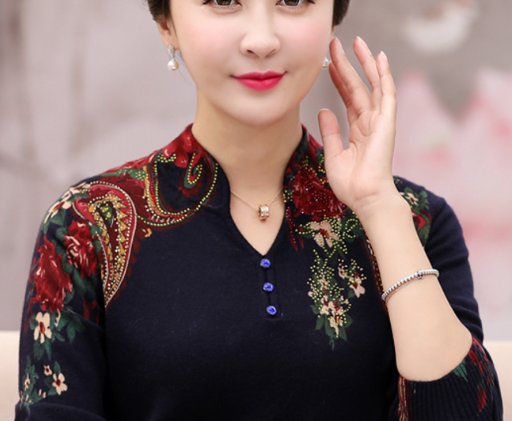 40岁以上女人,秋天尽量别穿裙!秋衫+黑裤子,国庆穿超好看