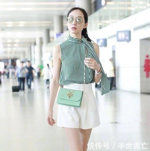 韩雪真厉害，穿长筒靴还要抠两个洞透气，瞬间腿长一米八！