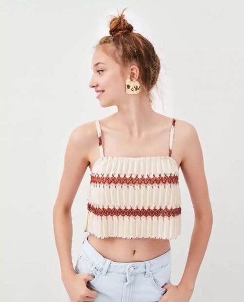 LOOKBOOK丨在国内最热门的快时尚品牌