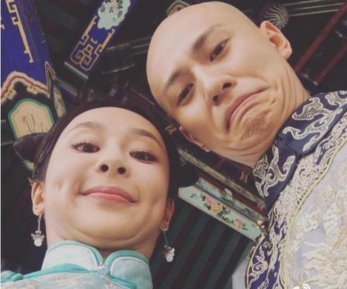 娱乐圈分手月来袭，四大女星纷纷中招，网友却喊：关晓彤放过鹿晗