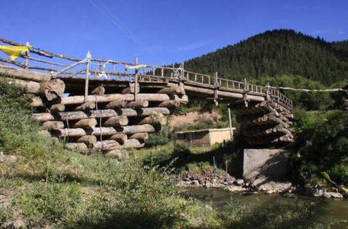  [川藏线]中国4条最难修高速，修10年通车一天就报废，花287亿才