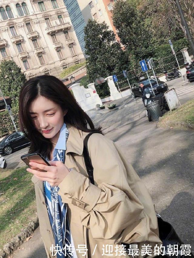  #女人#女人长期戴丝巾有什么好处很多人只觉得好看，别想歪这才是实情