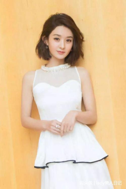同是一身皮囊,为什么赵丽颖就这么美!看到镜子里的她就想踹两脚