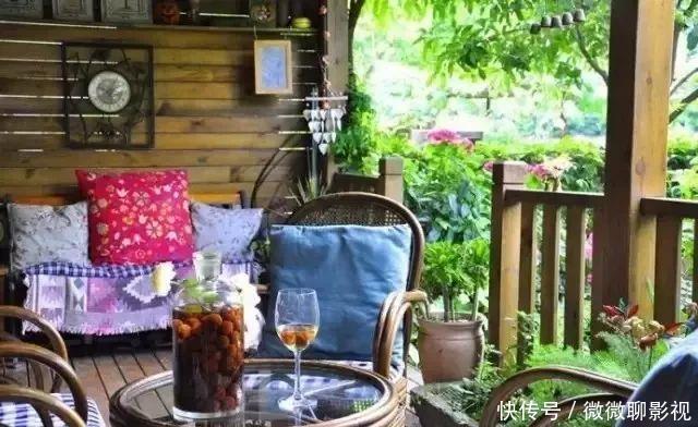 花开花落,夕阳西下你需要一个小院子,一边聊天喝茶,一边观光赏