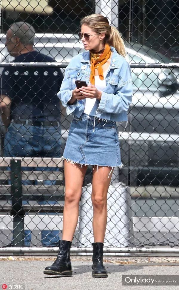 奚梦瑶、宋茜竟然不爱换鞋!一双马丁靴穿到底?!