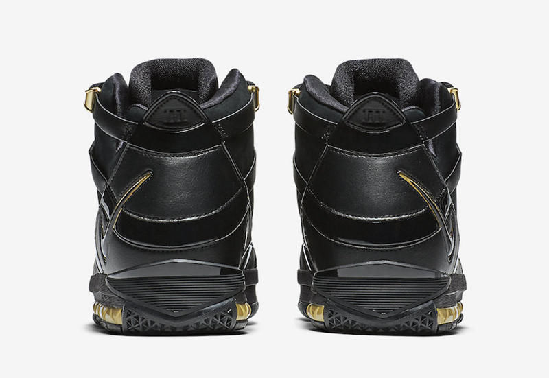 华丽黑金配色登场!Nike Zoom LeBron 3 将于年底复刻回归