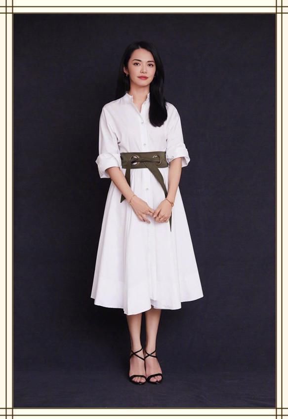 姚晨不过穿了件白衬衫裙，就从38岁变18岁，连奚梦瑶都成手下败将