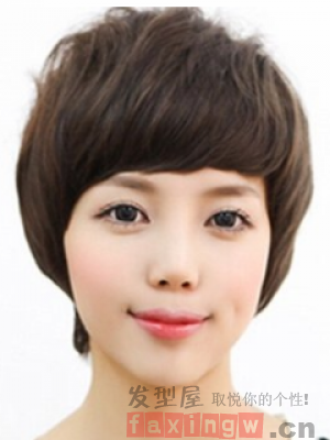 清新短发妹子 卖萌起来谁都比不了