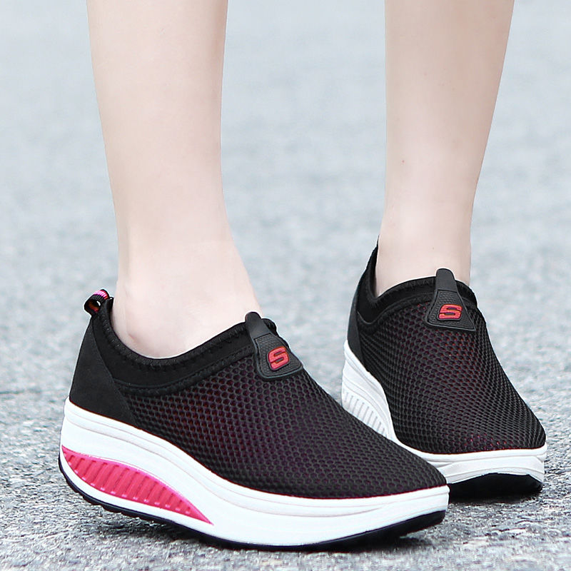 咯脚的高跟鞋别穿了!下面这几款才是今年流行的，透气时髦不累脚