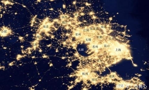 卫星航拍：城市亮度说明，苏南、浙北、珠三角，哪个比较强