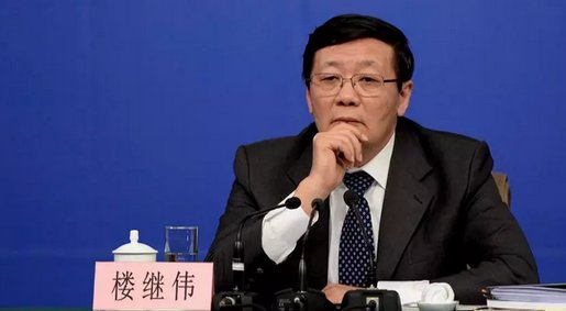 媒体:楼继伟卸任社保基金理事长 财政部副部长刘伟接任