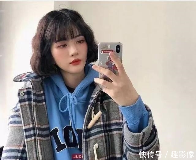 卫衣■卫衣这样穿才不会无聊！