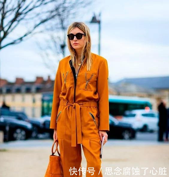 今秋刘雯、周冬雨抢着穿的裤子，竟然这么大有来头！