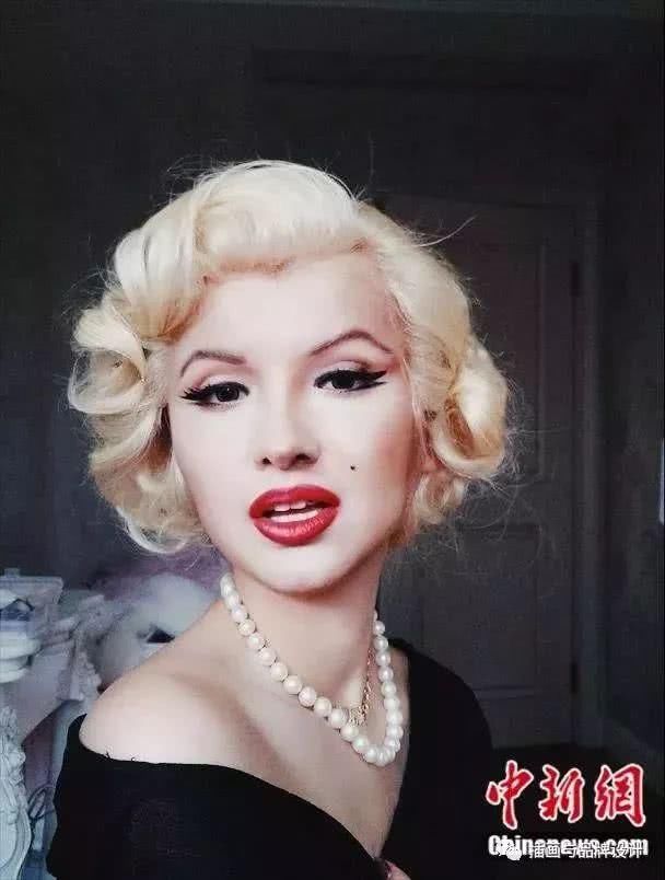 重庆妹子化妆技术太高超,原谅我不认识C罗了!