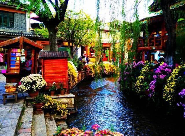 『不想』云南有个超“懒散”城市,环境优美,游客来了都不想走