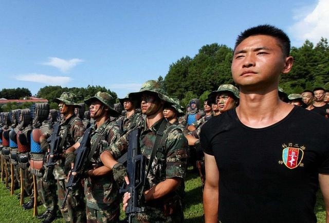 现役军人每个月的工资是多少？说出来你可能不信