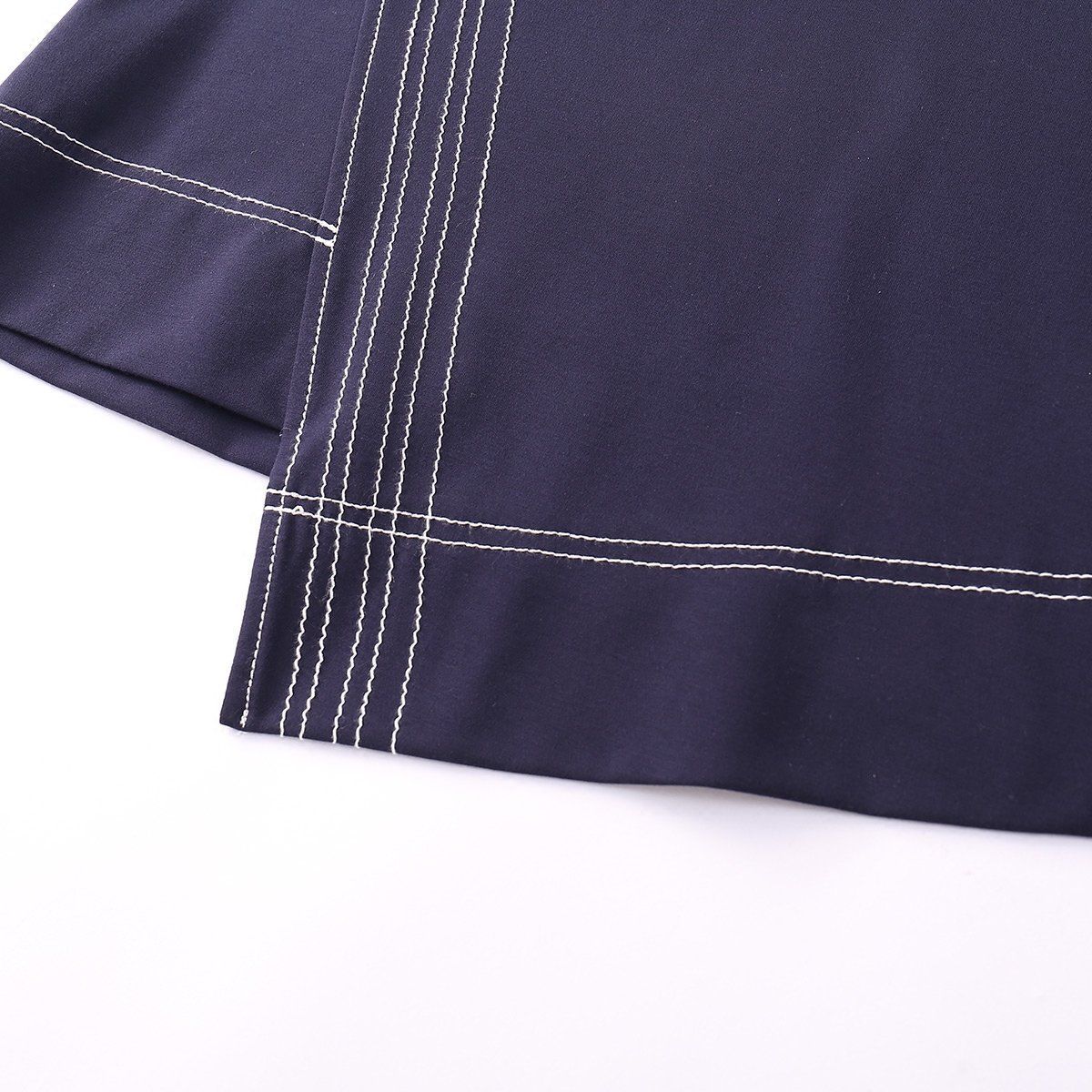 70后姐姐真会打扮，这些时尚套装穿身上，嫩美得像18岁小姑娘