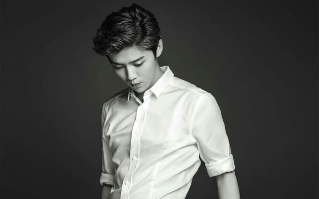 对唱：鹿晗的任性退出惹导演发飙，救场反被骂，工作室发文辟谣