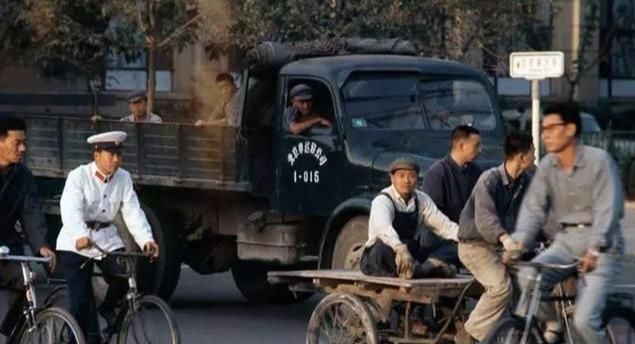 老城记忆:外国人镜头下1980年的北京生活